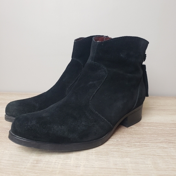 B.O.C Leather Upper Black Ankle Boots - Picture 4 of 11